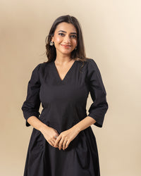 Noir Chill Midi Dress